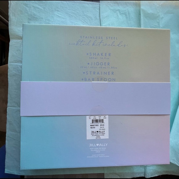 JILL & ALLY 4-Piece Gold-tone Cocktail Kit - Brand new in box - Picture 4 of 5